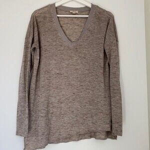 Wilfred Aritzia Sweater Beige Tan V-Neck Oversized Knit Neutral Minimalist Small